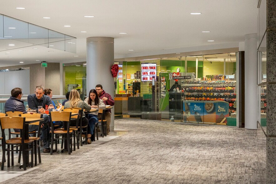 More Photos Of 900 S 2nd Ave, Minneapolis Unknown For Sale