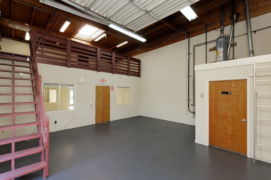 More Photos Of 1552 Beach St, Oakland Food Processing For Sale