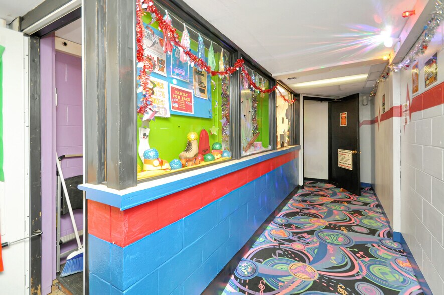 More Photos Of 805 Sater St, Greenville Skating Rink For Sale