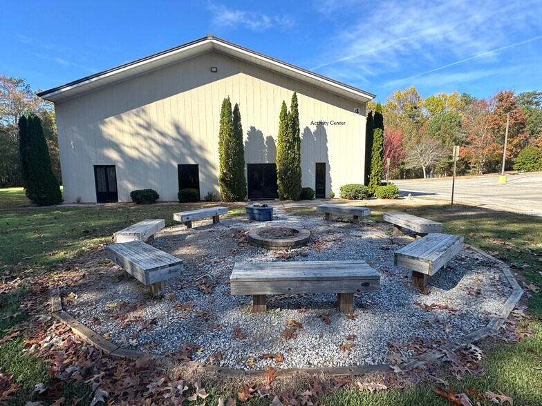 More Photos Of 3715 Bright Star Rd, Douglasville Religious Facility For Sale