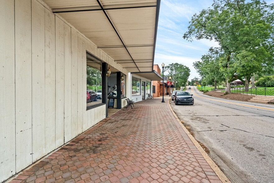 More Photos Of , Hogansville Unknown For Sale