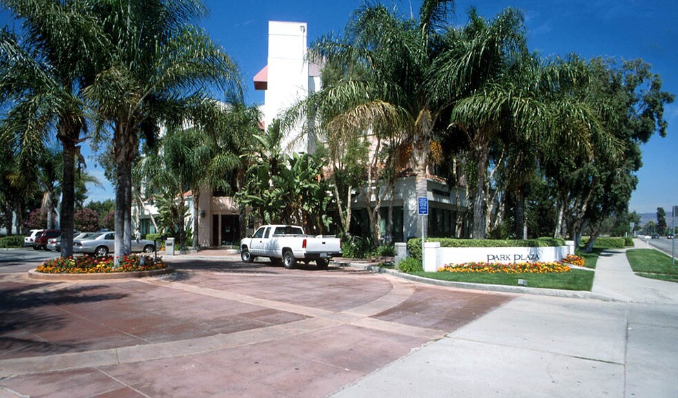 More Photos Of 3695 Alamo St, Simi Valley Medical For Lease