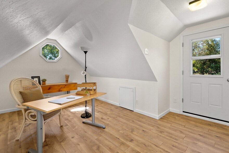 More Photos Of 7919 Empire Grade, Santa Cruz Multifamily For Sale