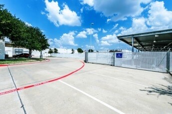 More Photos Of 16650 Westgrove Dr, Addison Light Manufacturing For Lease