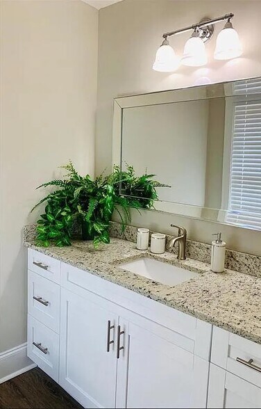 More Photos Of 323 4th St NE, Atlanta Apartments For Sale