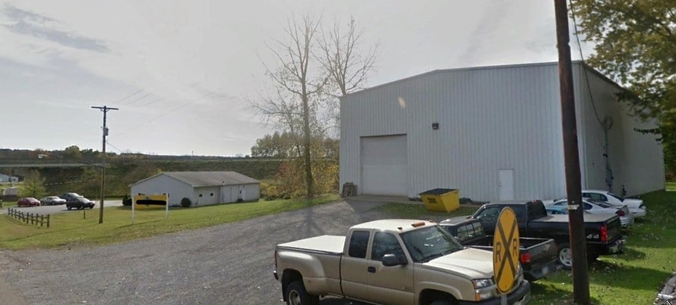 Primary Photo Of 4 Washington St, Leetonia Warehouse For Lease