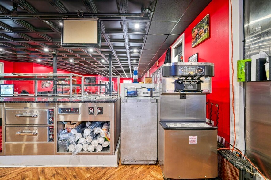 More Photos Of 37249 State Hwy 23, Grand Gorge Flex For Sale