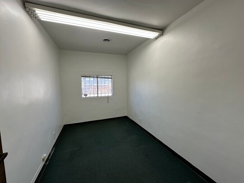 More Photos Of 1133 Crenshaw Blvd, Los Angeles Medical For Lease