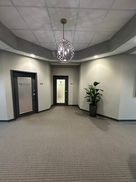 More Photos Of 108 Palmetto Park Blvd, Lexington Medical For Lease