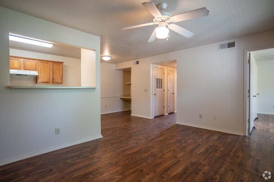 More Photos Of 1636 Raymond Rd, Jackson Apartments For Sale