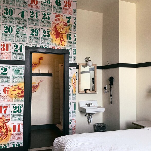 More Photos Of 203-209 NW 3rd Ave, Portland Hotel For Sale