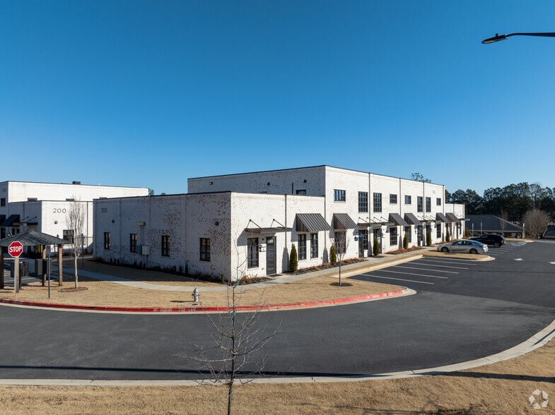 More Photos Of 1740 Grassland Pky, Alpharetta Office For Sale