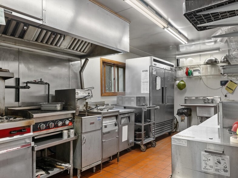 More Photos Of N4494 State Highway 42, Kewaunee Restaurant For Sale