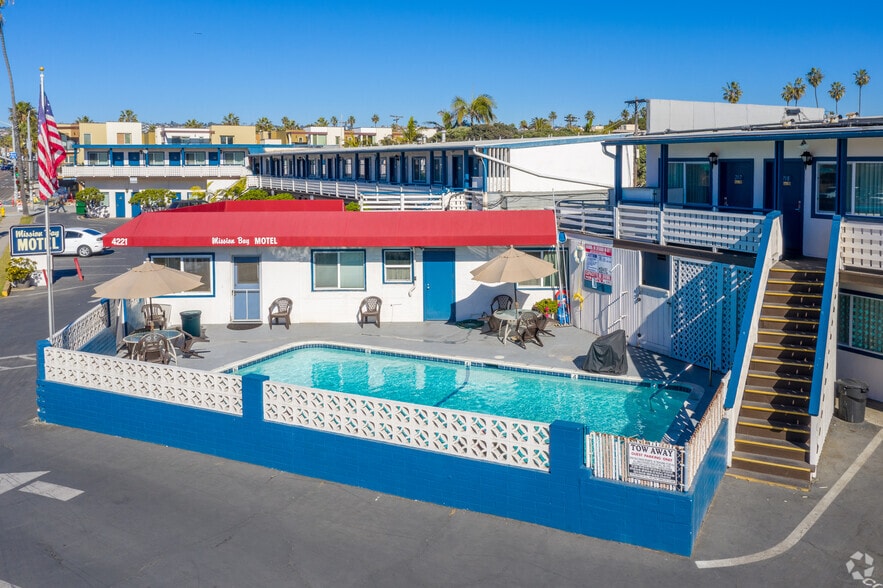 More Photos Of 4221 Mission Blvd, San Diego Hotel For Sale