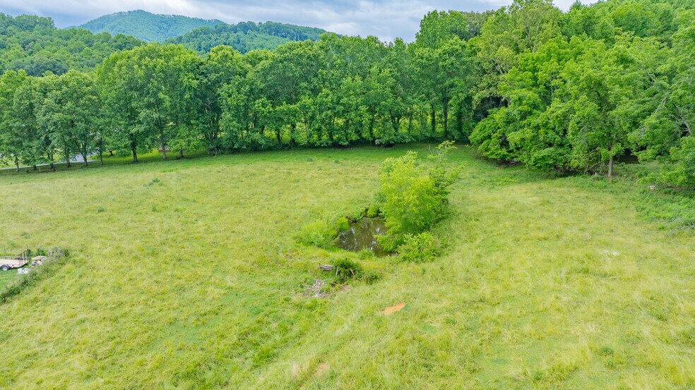 More Photos Of TBD Garrison Hollow Rd, Elizabethton Land For Sale