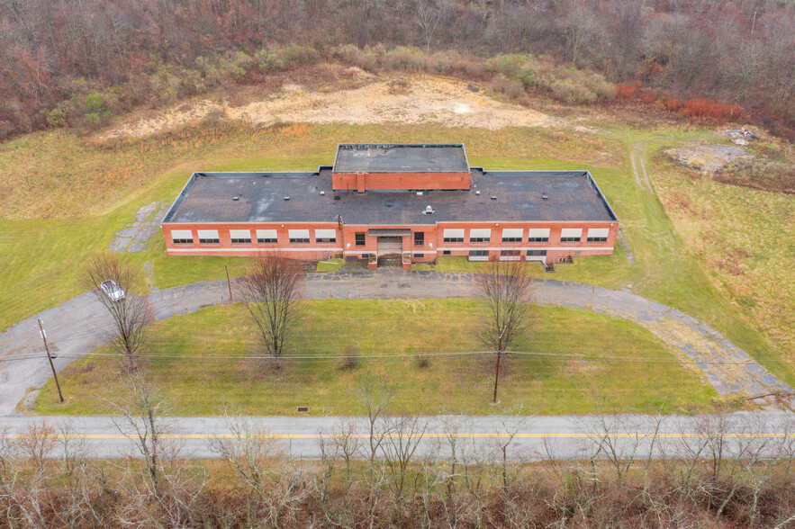 Primary Photo Of 838 Joffre Cherry Valley Rd, Burgettstown Self Storage For Sale