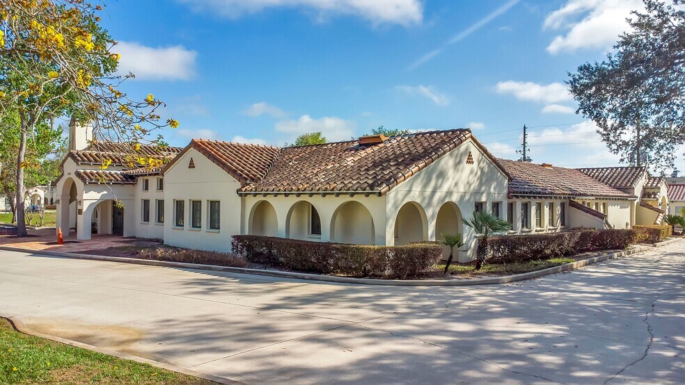 More Photos Of , Winter Park Office For Sale