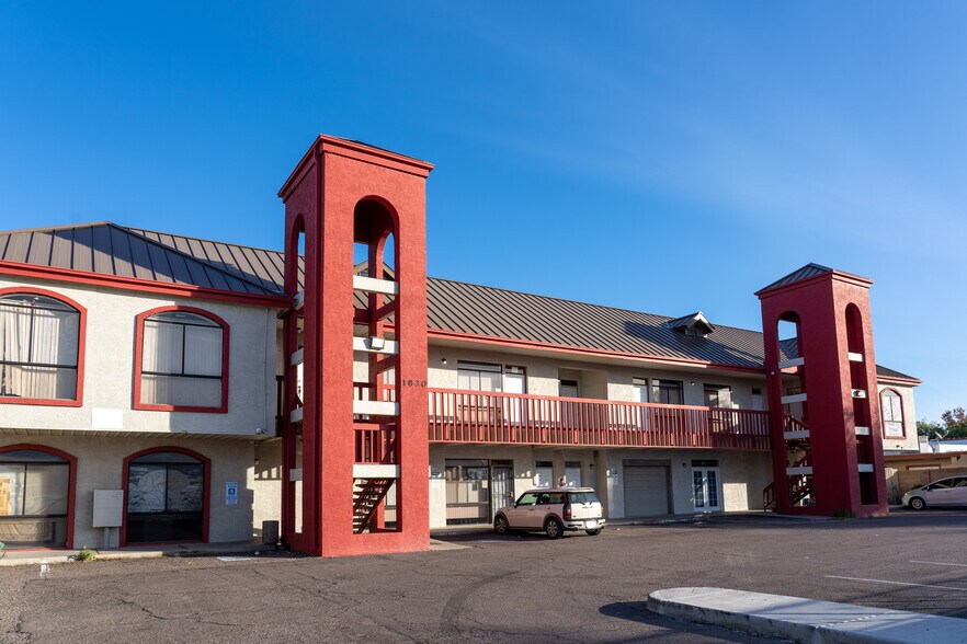 More Photos Of 1830 W Colter St, Phoenix Office For Sale