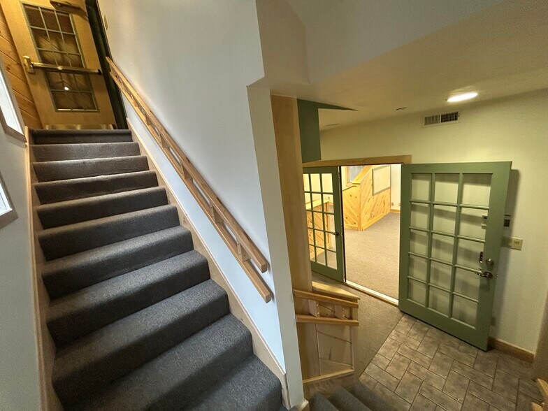 More Photos Of 310 S Burrowes St, State College Office Residential For Lease