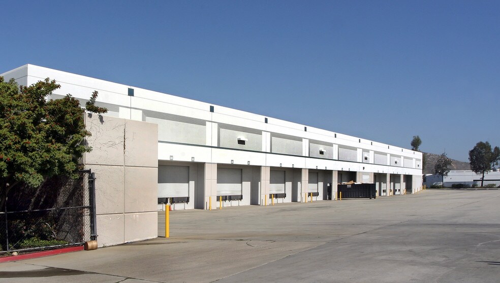 More Photos Of 10806 Willow Ct, San Diego Manufacturing For Lease