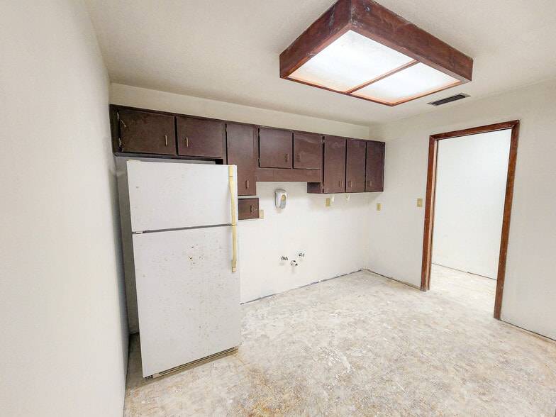 More Photos Of 11121 SE 53rd Ct, Belleview Medical For Sale