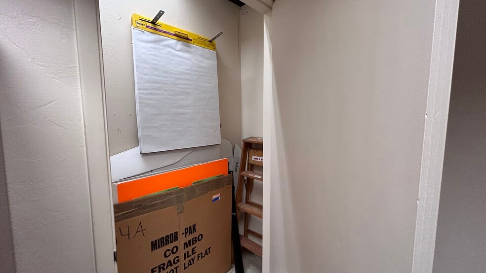 More Photos Of NEC Stone and Pennington, Tucson Office Residential For Lease