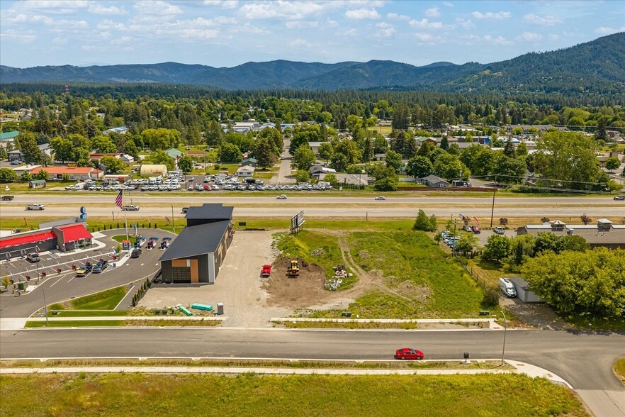 More Photos Of 9878 Kirkpatrick st, Hayden Office For Sale