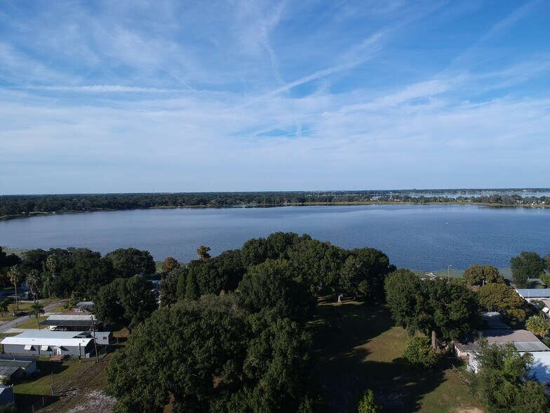 More Photos Of 1702 US 92, Auburndale Hotel For Sale