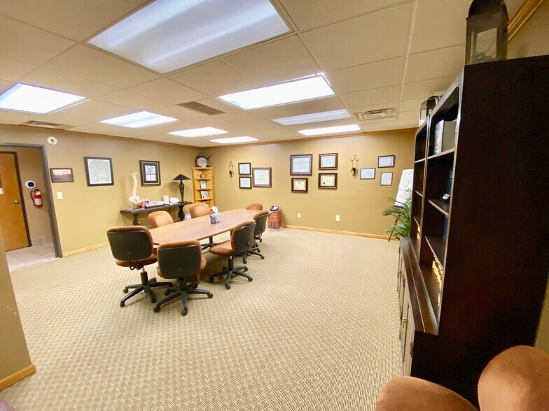 More Photos Of 9459 Lapeer Rd, Davison Office For Sale