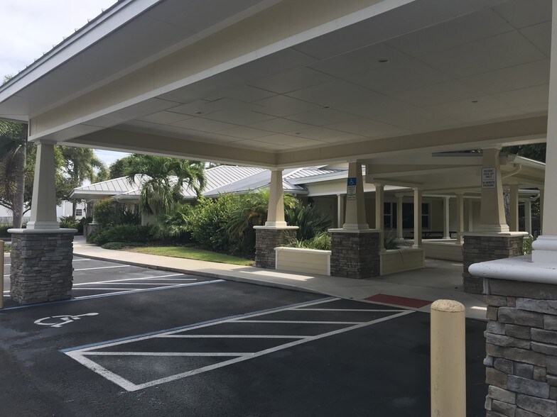 More Photos Of 307 E New Haven Ave, Melbourne Office For Lease