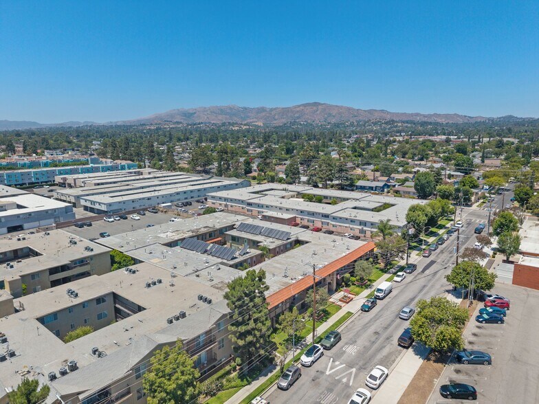 More Photos Of 10625 Petit Ave, Granada Hills Apartments For Sale
