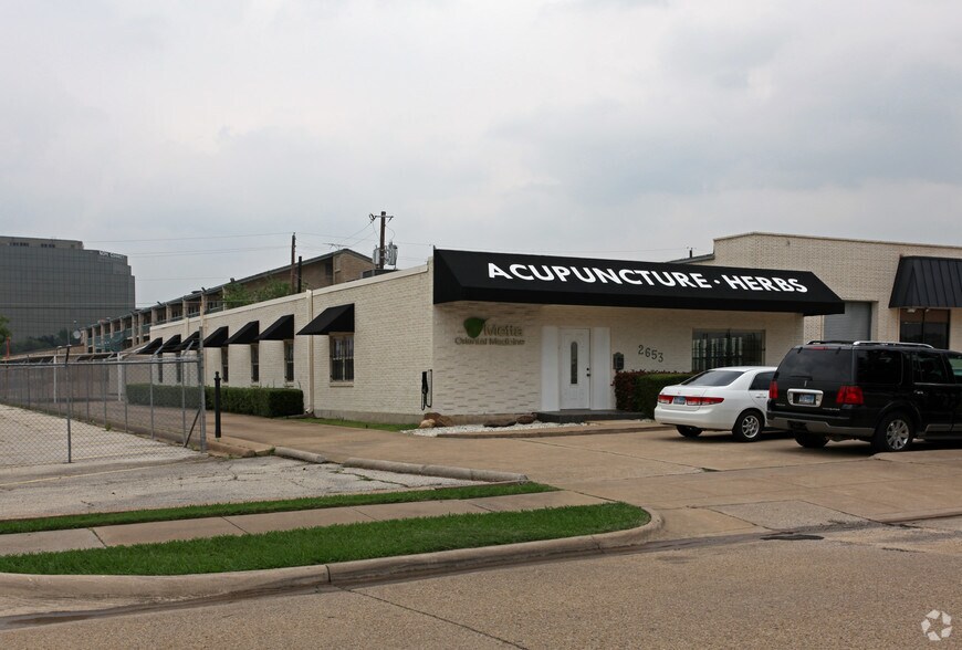 Primary Photo Of 2653 Tarna Dr, Dallas Medical For Sale