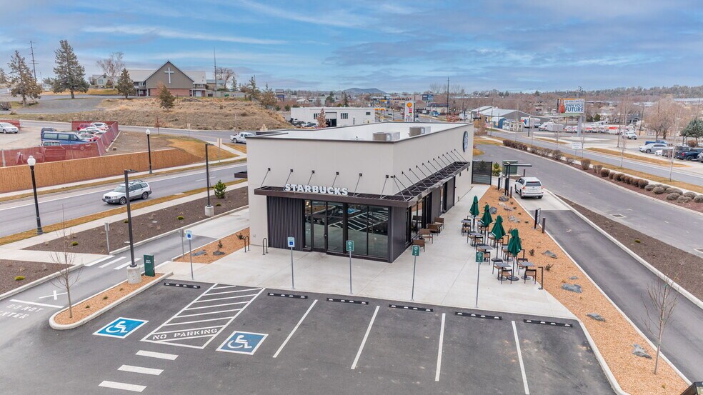 More Photos Of 874 Prince Pl, Madras Fast Food For Sale