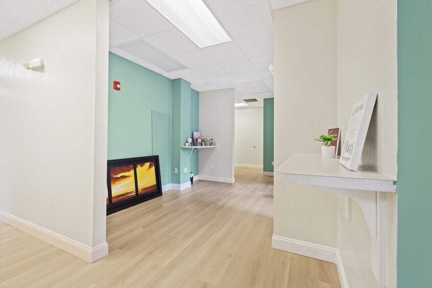 More Photos Of 3606 Maclay Blvd S, Tallahassee Medical For Lease
