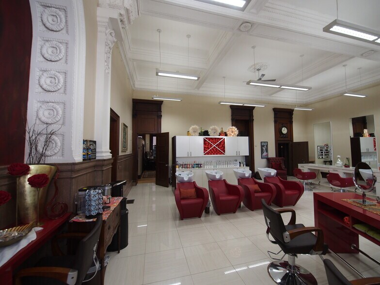 More Photos Of 100 Crown St, New Haven Office For Lease