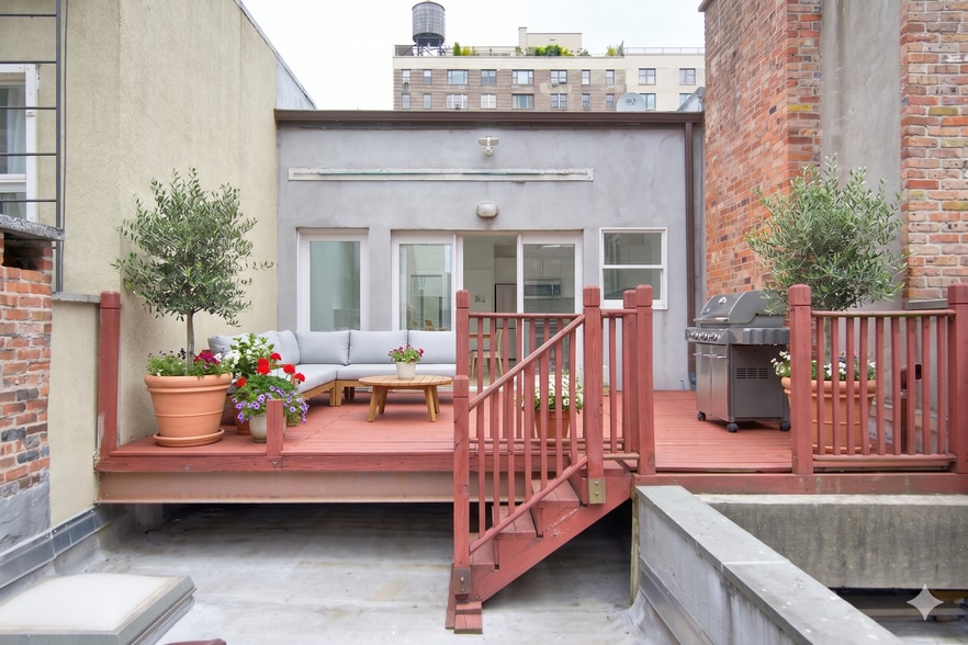 More Photos Of 338 W 71st St, New York Apartments For Sale