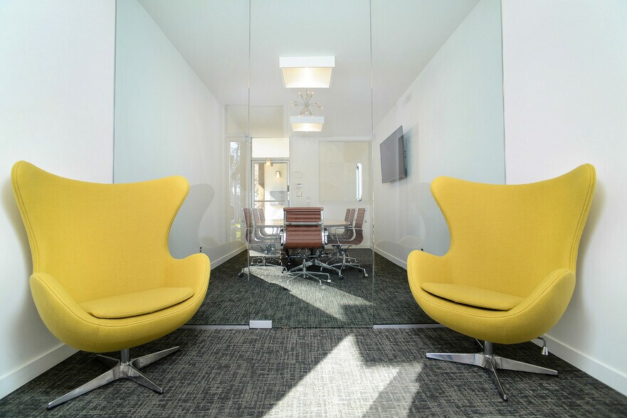 More Photos Of 2501 Capitol Ave, Sacramento Medical For Sale