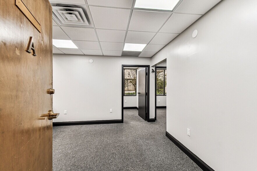 More Photos Of 3804 Gunn Hwy, Tampa Medical For Lease
