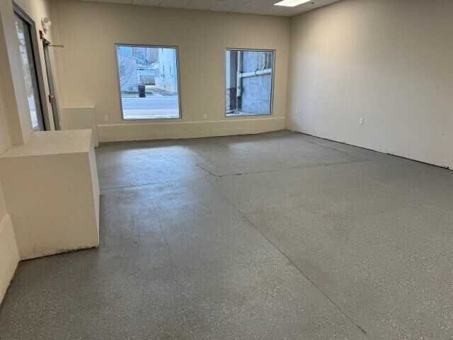 More Photos Of 16 W Goepp St, Bethlehem Light Distribution For Lease