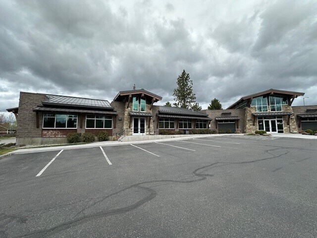 More Photos Of 3318 N Grandmill Ln, Coeur d'Alene Medical For Lease