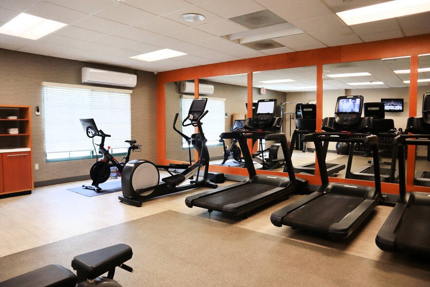 More Photos Of 2800 Via Cabrillo Marina, San Pedro Hotel For Sale