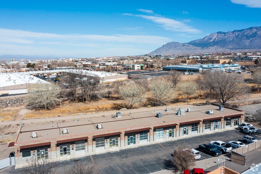 More Photos Of 6020 Midway Park Blvd NE, Albuquerque Warehouse For Lease