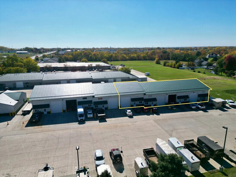 More Photos Of 6990 NE 14th St, Ankeny Warehouse For Lease