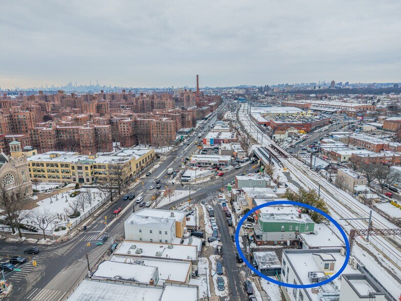 More Photos Of , Bronx Unknown For Sale