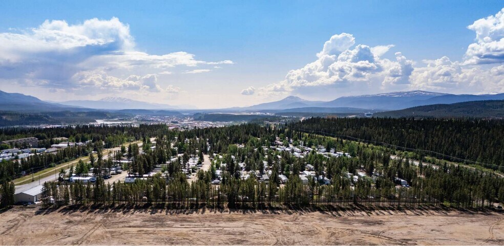 More Photos Of 986 Range Rd, Whitehorse Manufactured Housing Mobile Home Park For Sale