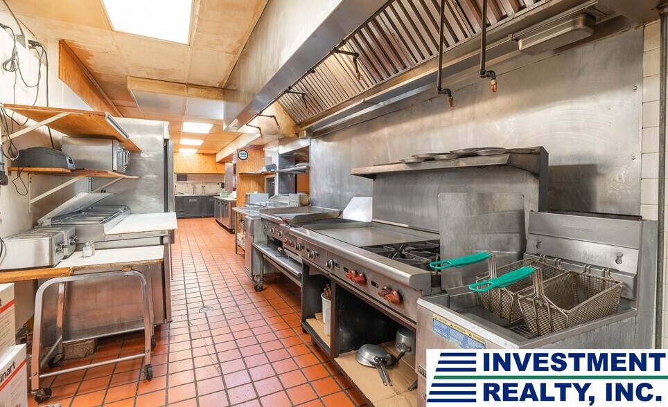 More Photos Of 1049 Kingshighway St, Rolla Restaurant For Sale