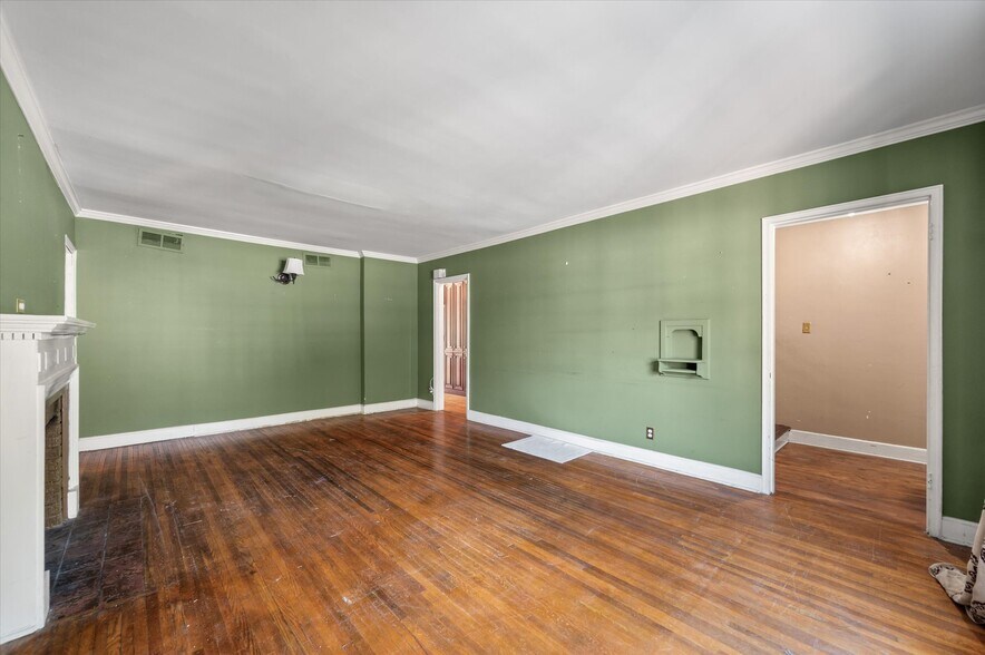 More Photos Of 565 Savannah Hwy, Charleston Office Residential For Sale