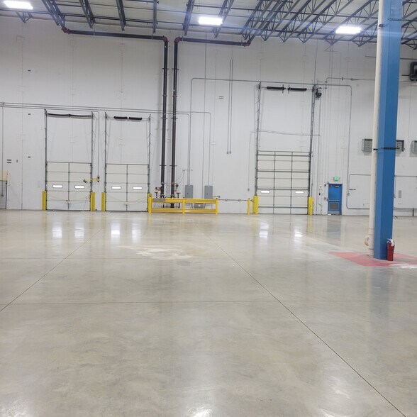 More Photos Of 6797 Fronius Dr, Portage Warehouse For Lease