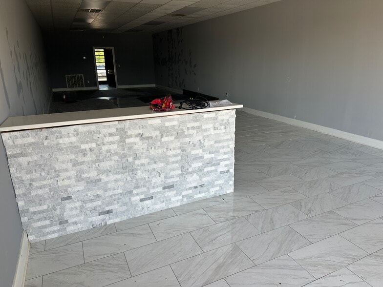 More Photos Of 3024-3046 E Goodman Rd, Southaven Unknown For Lease
