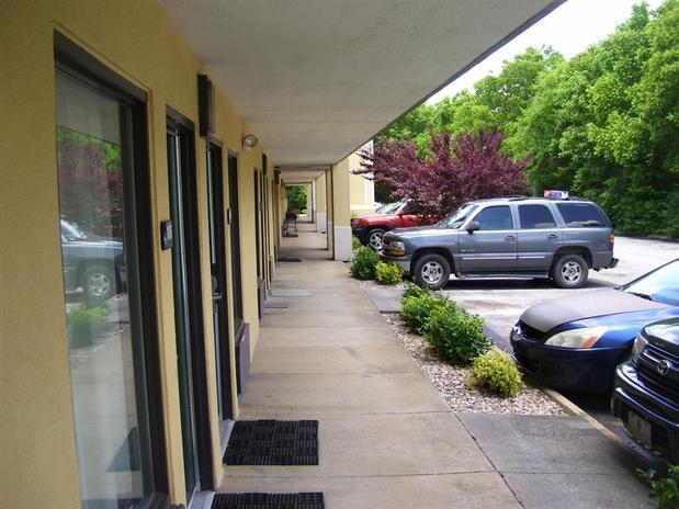 More Photos Of 7717 Lee Hwy, Chattanooga Hotel For Sale